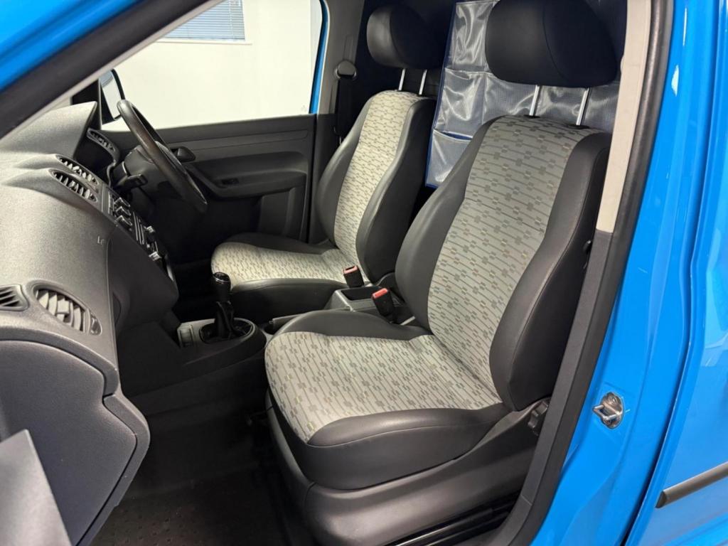 VOLKSWAGEN CADDY MAXI