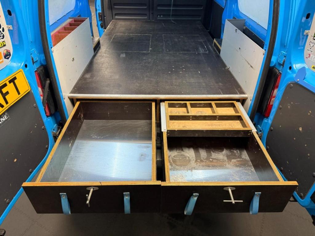 VOLKSWAGEN CADDY MAXI