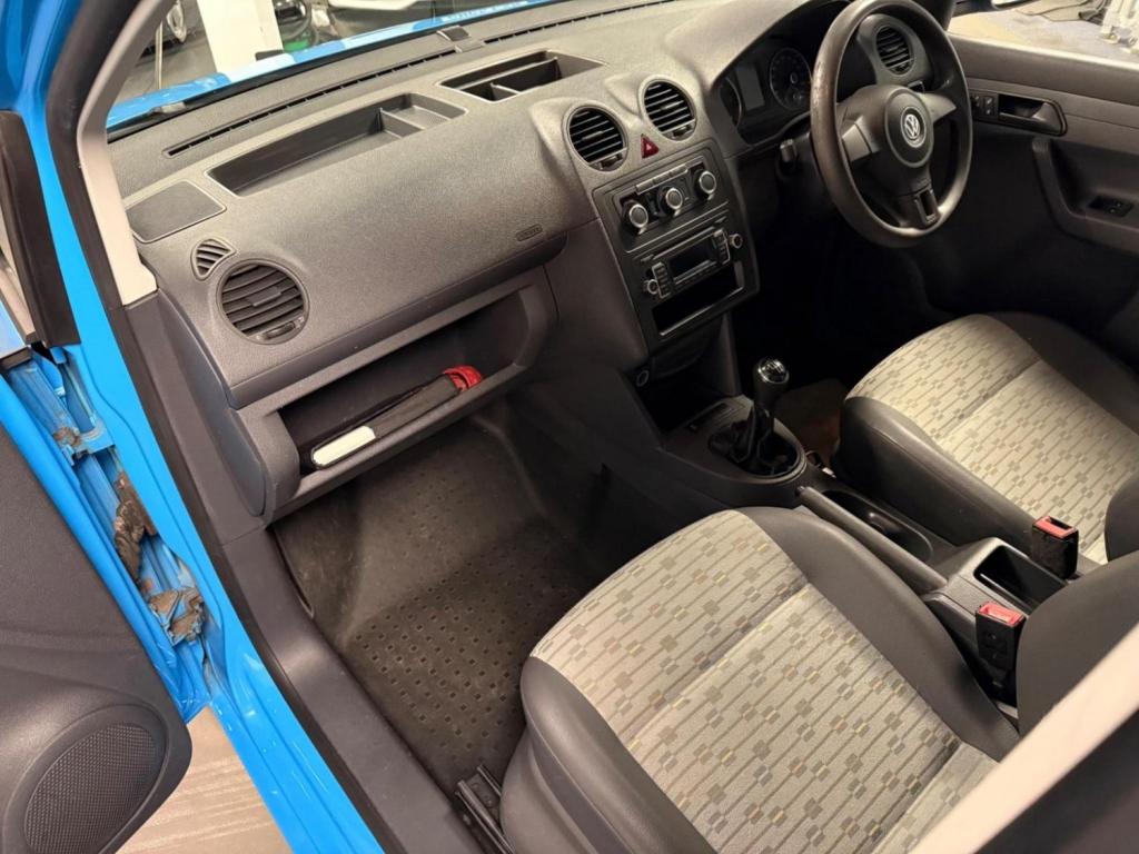 VOLKSWAGEN CADDY MAXI