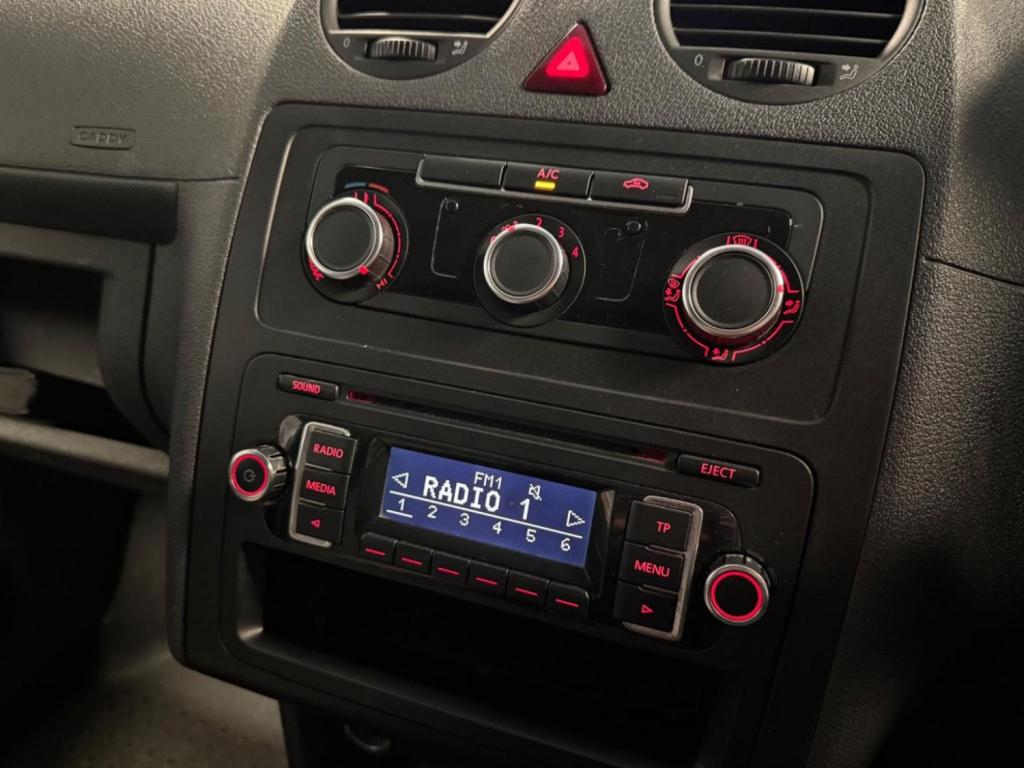 VOLKSWAGEN CADDY MAXI