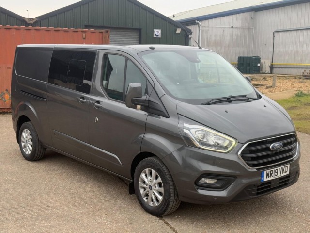 FORD TRANSIT CUSTOM 2.0 300 EcoBlue Limited Crew Van L2 H1 Euro 6 5dr (5 Seat)