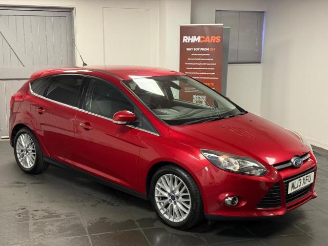 FORD FOCUS 1.0T EcoBoost Zetec Euro 5 (s/s) 5dr