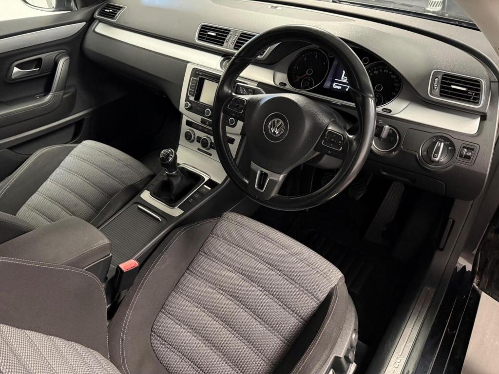 VOLKSWAGEN CC