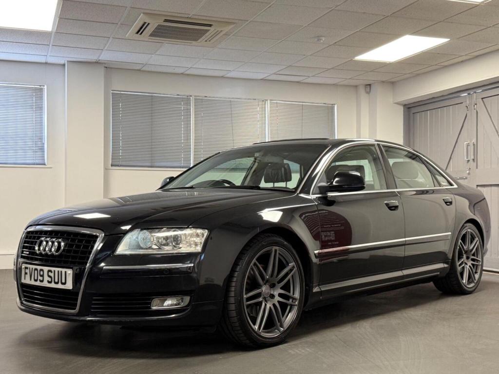 AUDI A8