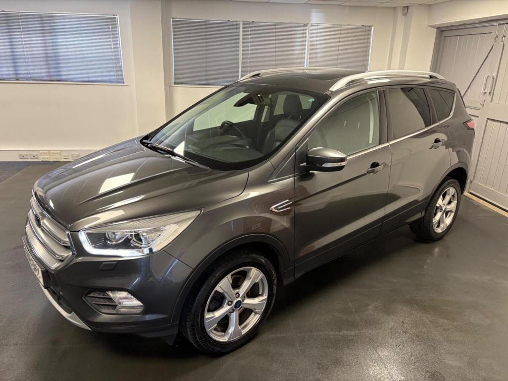 FORD KUGA