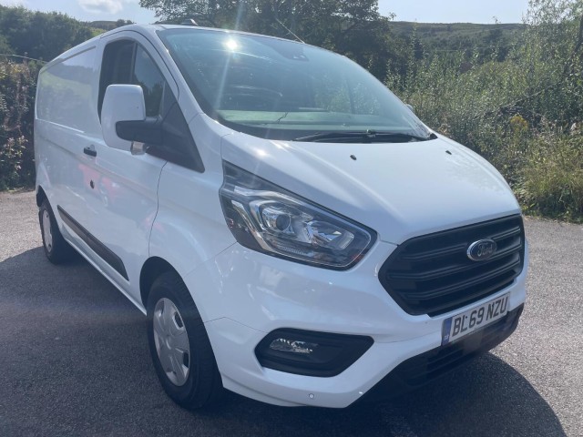 FORD TRANSIT CUSTOM 2.0 300 EcoBlue Trend
