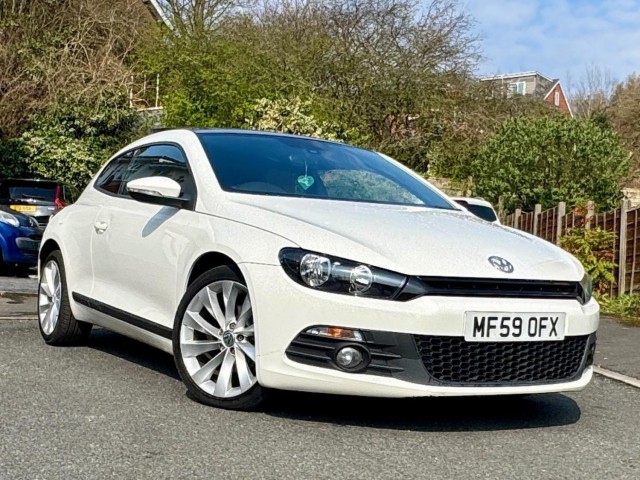 VOLKSWAGEN SCIROCCO 2.0 TDI GT DSG Euro 5 3dr
