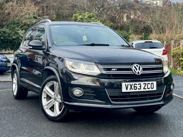 VOLKSWAGEN TIGUAN 2.0 TDI BlueMotion Tech R-Line 4WD Euro 5 (s/s) 5dr