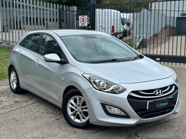 HYUNDAI I30 1.6 CRDi Active Auto Euro 5 5dr