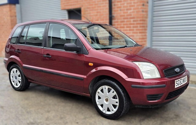 FORD FUSION 1.4 2 Durashift EST 5dr