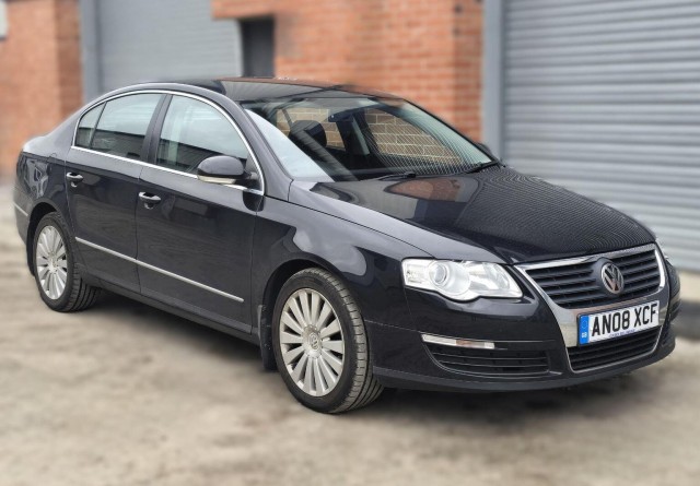VOLKSWAGEN PASSAT 2.0 TDI Highline DSG Euro 4 4dr