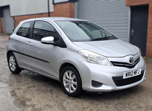 TOYOTA YARIS 1.33 Dual VVT-i TR Euro 5 3dr