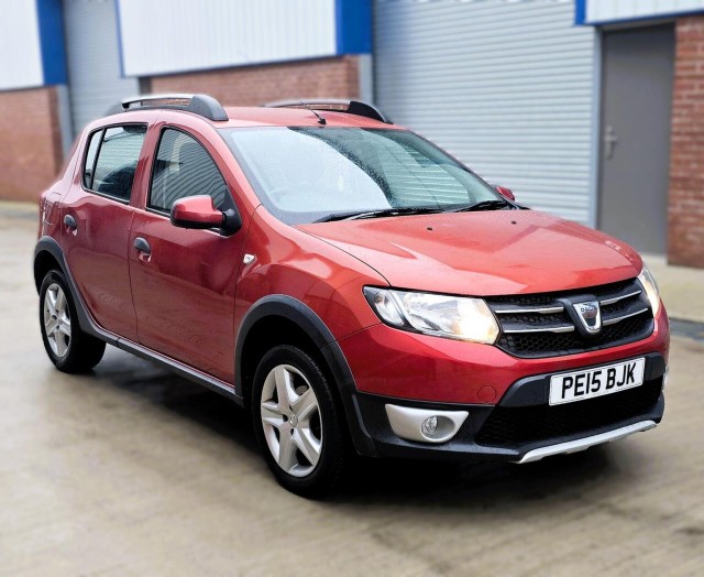 DACIA SANDERO STEPWAY 1.5 dCi Laureate Euro 5 5dr