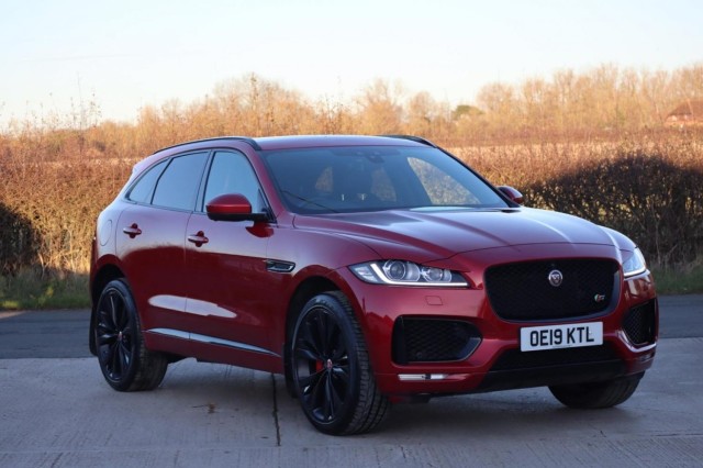 JAGUAR F-PACE