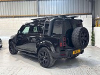 LAND ROVER DEFENDER 110