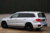 MERCEDES-BENZ GL CLASS