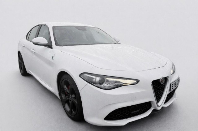 ALFA ROMEO GIULIA 2.2 TD Speciale Auto Euro 6 (s/s) 4dr
