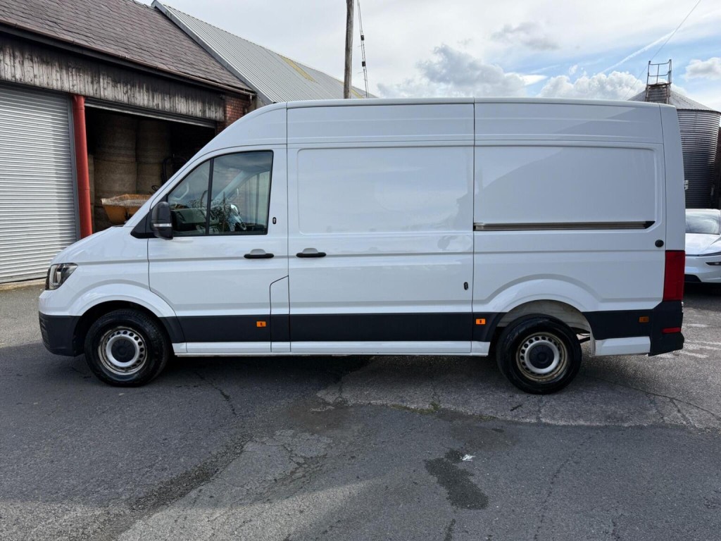 VOLKSWAGEN CRAFTER