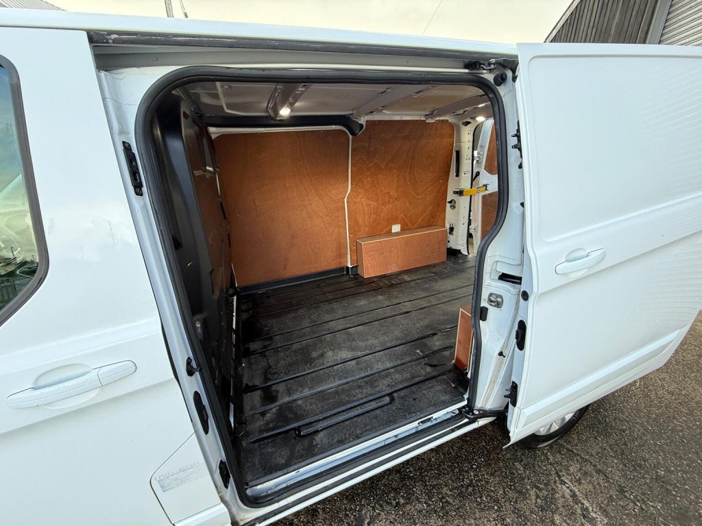FORD TRANSIT CUSTOM