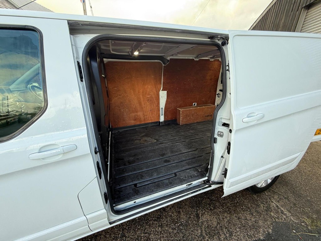 FORD TRANSIT CUSTOM