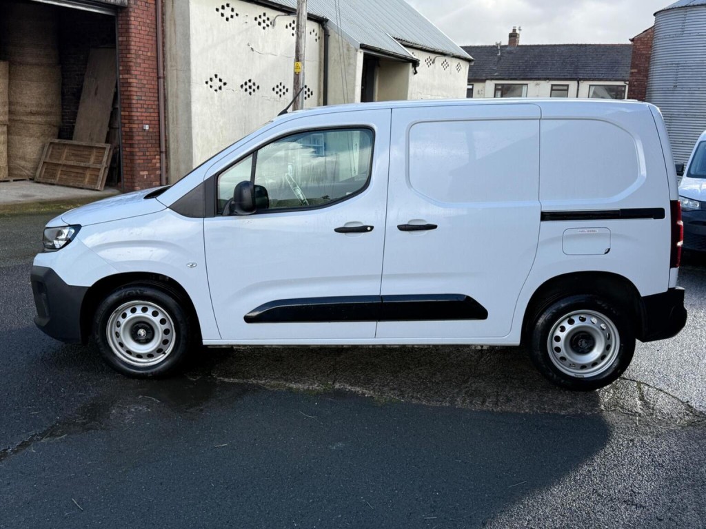 VAUXHALL COMBO