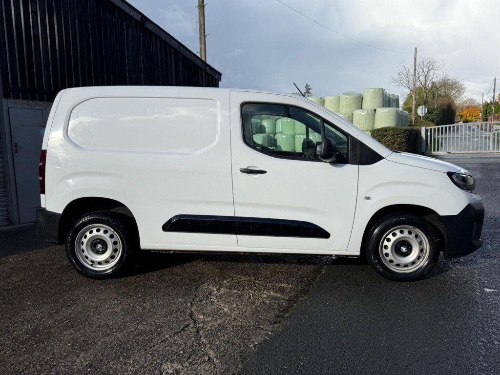 VAUXHALL COMBO