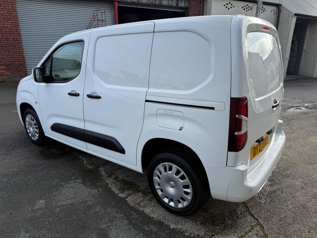 VAUXHALL COMBO