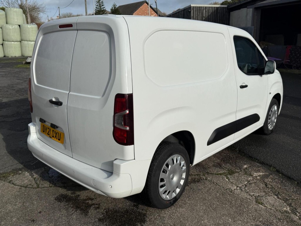 VAUXHALL COMBO
