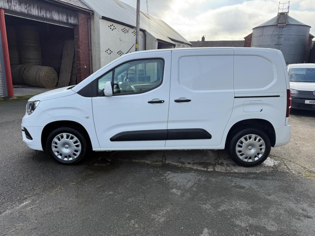 VAUXHALL COMBO