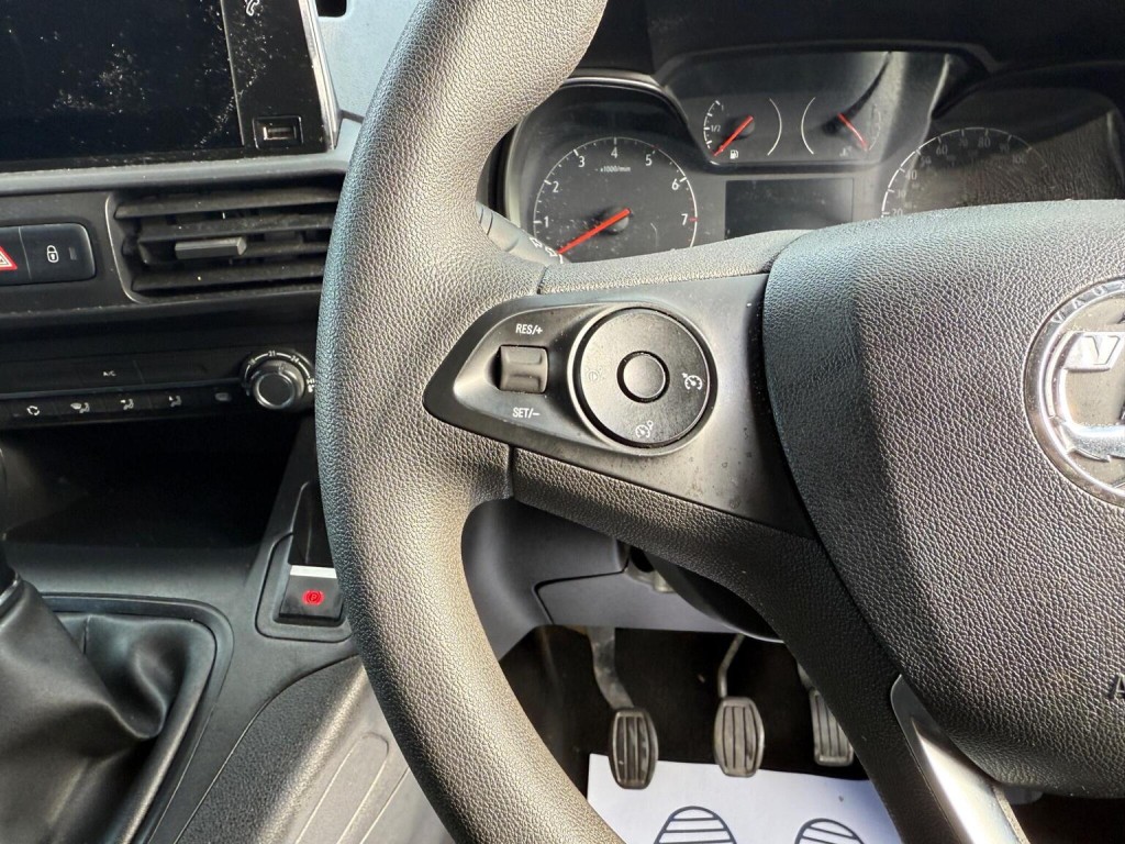 VAUXHALL COMBO