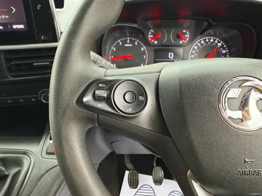 VAUXHALL COMBO