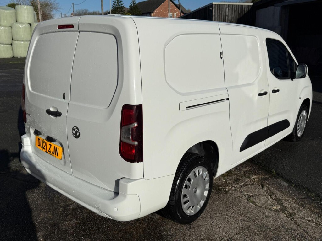 VAUXHALL COMBO