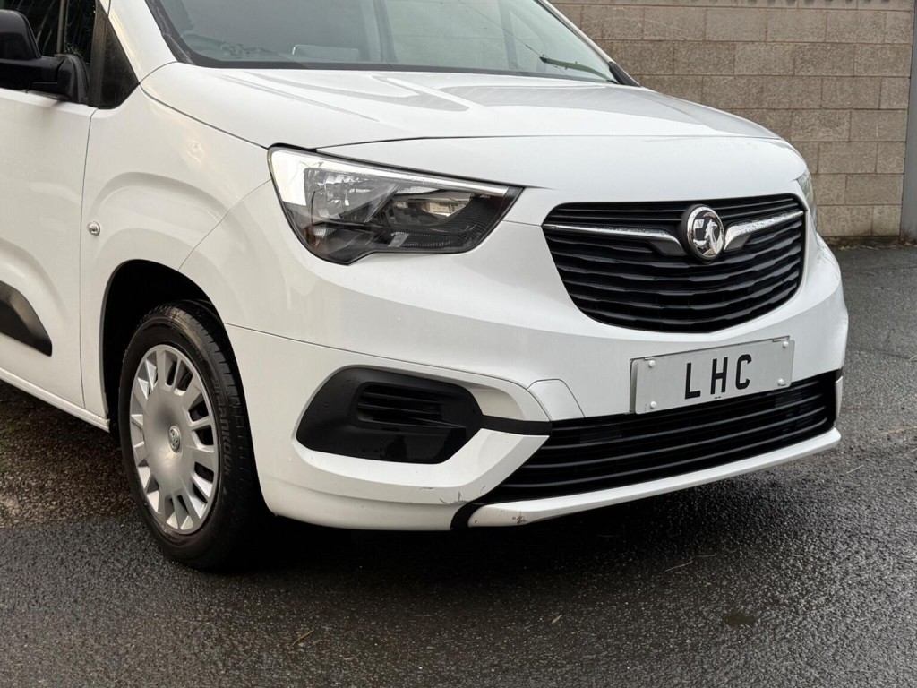 VAUXHALL COMBO