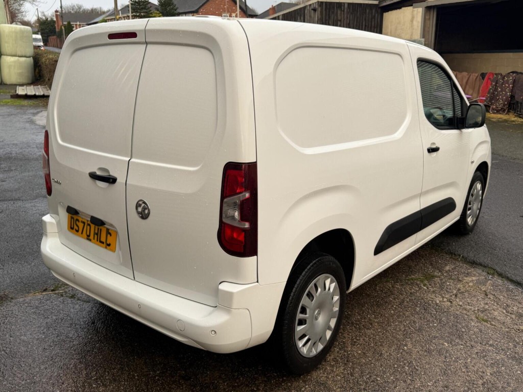 VAUXHALL COMBO