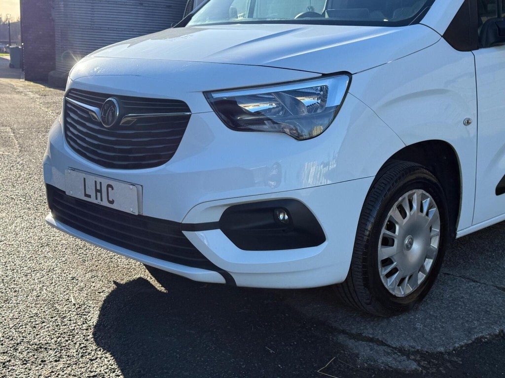 VAUXHALL COMBO