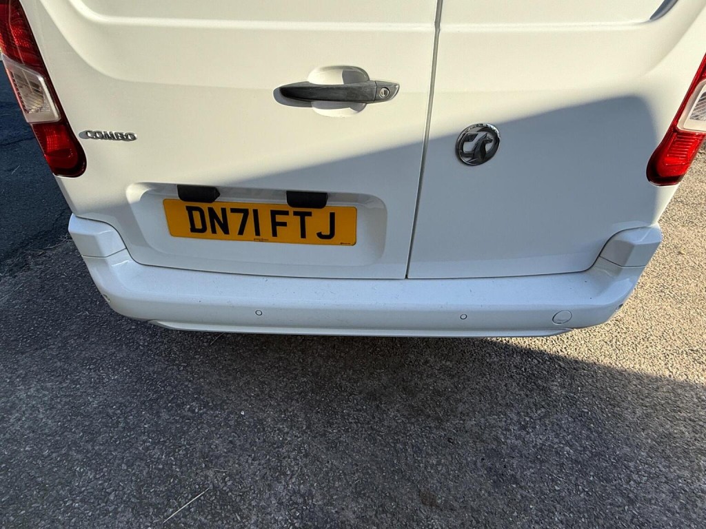 VAUXHALL COMBO