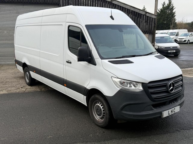 MERCEDES-BENZ SPRINTER 2.1 314 CDI Progressive RWD L3 H2 Euro 6 (s/s) 5dr