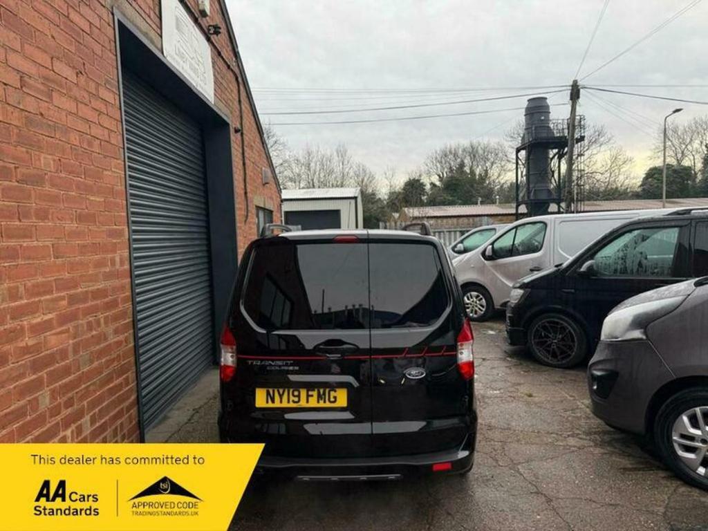 FORD TRANSIT COURIER