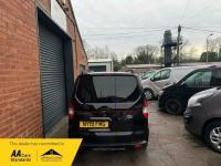 FORD TRANSIT COURIER