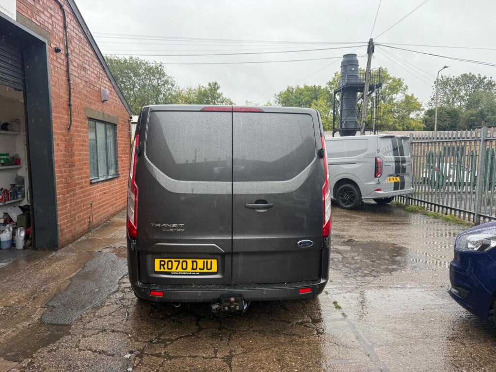 FORD TRANSIT CUSTOM