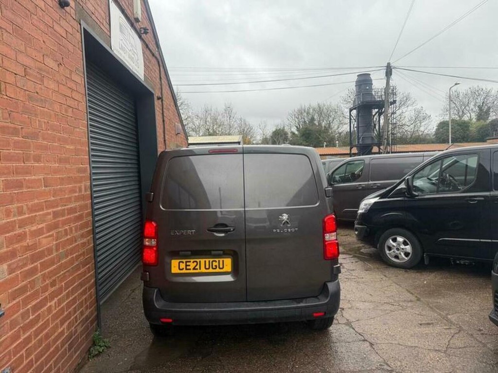 PEUGEOT EXPERT