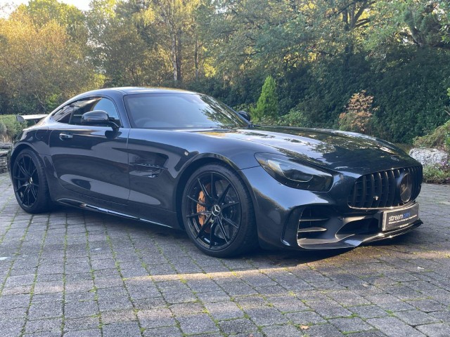 MERCEDES-BENZ AMG GT