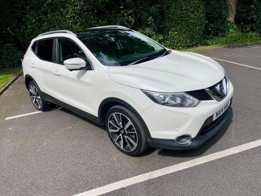 NISSAN QASHQAI 1.6 dCi Tekna XTRON 2WD Euro 5 (s/s) 5dr
