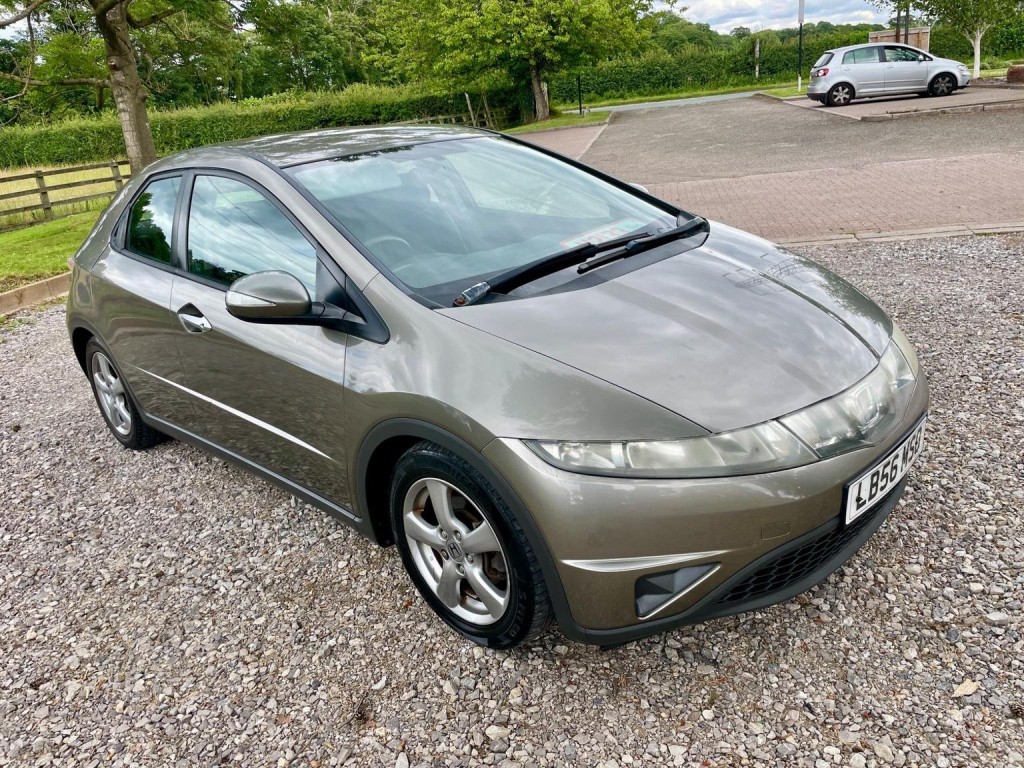 HONDA CIVIC 1.8 i-VTEC SE i-Shift 5dr