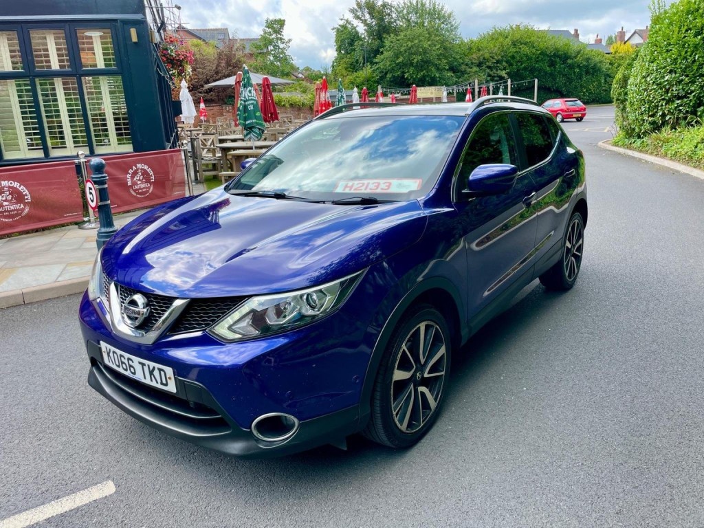 NISSAN QASHQAI 1.6 dCi Tekna XTRON 2WD Euro 6 (s/s) 5dr