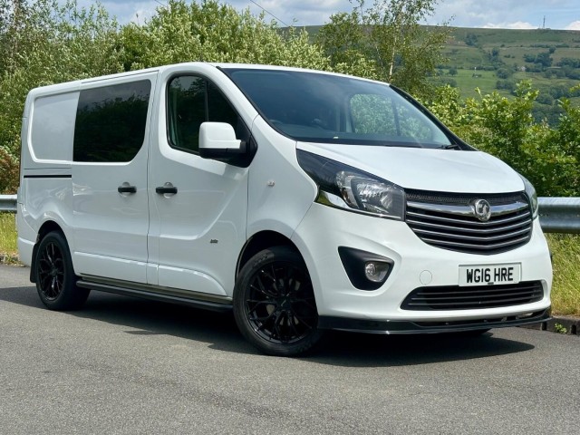 VAUXHALL VIVARO