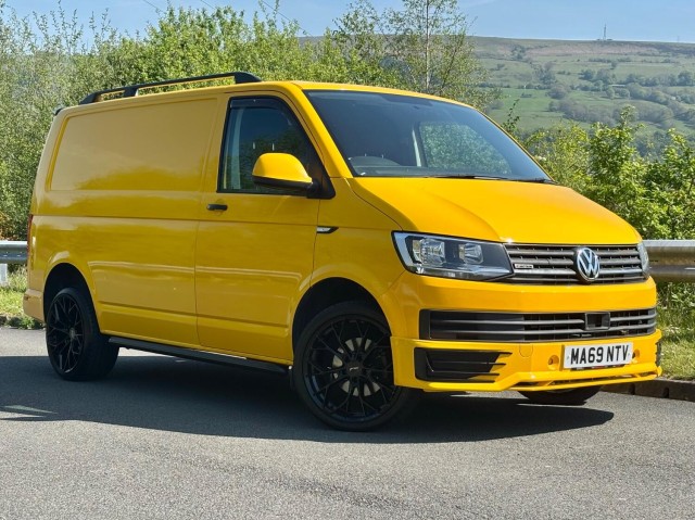 VOLKSWAGEN TRANSPORTER