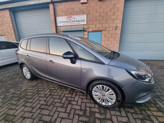 VAUXHALL ZAFIRA TOURER 1.4 i Turbo Design