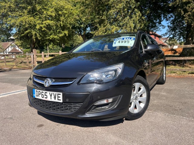 VAUXHALL ASTRA 1.6 i Design