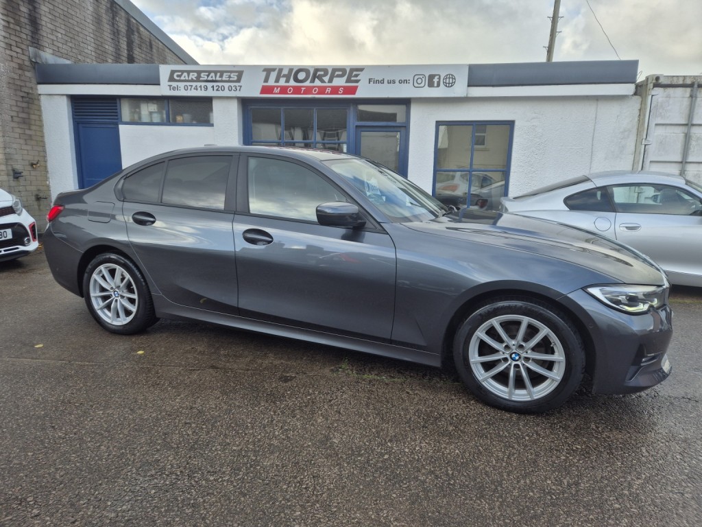 BMW 3 SERIES 2.0 318d SE Saloon